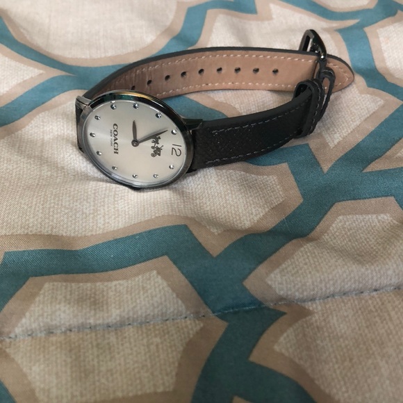 Coach watch - Picture 2 of 3